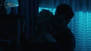 Alexandra Lamy, Anne Marivin Sexy, Bikini in 'Chamboultout'