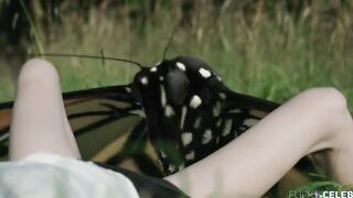 Alice Barnole Topless, Bath Scene, Fantasy, French in 'La nuit m'appelle'