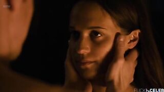 Alicia Vikander nude, Bikini, Hot Scene, Sexy in movie 'Submergence'