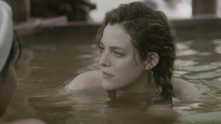 Alicia Vikander, Riley Keough, Riley Keough nude, Topless, Sex, FF in 'Earthquake Bird'