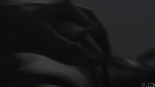 Alix Benezech, Jodie Ruth sex - On ne parle plus beaucoup (2017)