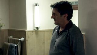 Amira Casar, Helene de Saint-Pere Topless in film 'Peindre ou faire l’amour'