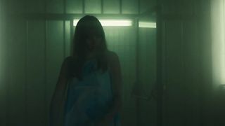 Ana de Armas nude, Sallie Harmsen naked, Mackenzie Davis Nude - Blade Runner 2049 (2017) All Scenes
