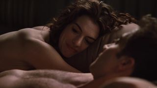 Anne Hathaway Sexy for 'Love and Other Drugs'