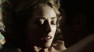 Annie Parisse, Katie Finneran Naked Doggy Style, Clothed Sex, Topless in 'The Looming Tower'