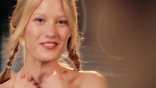 Ashley Hinshaw Sexy and Hot Sex Scenes