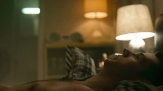 Aimee Lou Wood Naked, Doggy Style, Sex Scene in TV Show 'Sex Education'