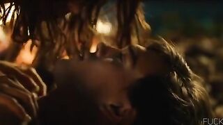 Bel Powley naked – Wildling