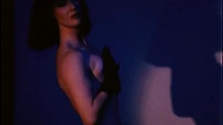 Belinda McClory - Life