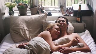 Carla Philip Roeder nude - Yes No Maybe s02e04 (2019)