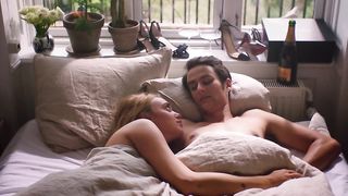 Carla Philip Roeder nude - Yes No Maybe s02e04 (2019)