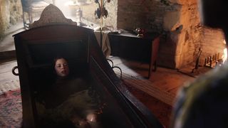 Charlotte Hope nude - The Spanish Princess s01e01 (2019)