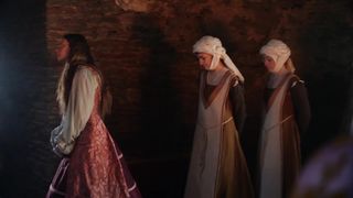 Charlotte Hope nude - The Spanish Princess s01e01 (2019)