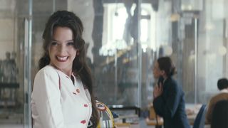 Charlotte Le Bon hot - Le Grand Mechant Loup