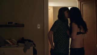 Alexa-Jeanne Dube, Kimberly Laferriere Lesbian Sex scene in TV Show 'Feminin & Feminin'