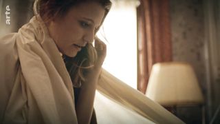 Clea Eden naked - Devoilees (2018)