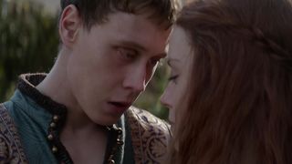 Daisy Ridley, Naomi Watts nude - Ophelia (2019)