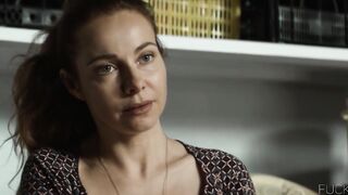 Ekaterina Guseva - Vhodya v dom oglyanis s01e01 (2019)