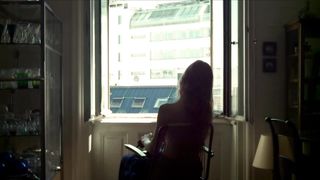 Elisabeth Umlauft - Gehen am Strand (2013)