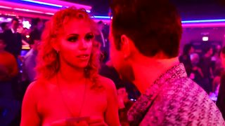 Elizabeth Berkley Topless - Showgirls (1995)