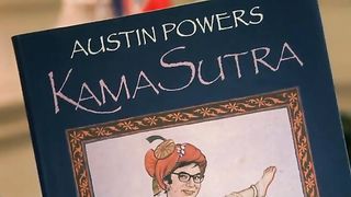 Elizabeth Hurley Sexy - Austin Powers_ The Spy Who Shagged Me (1999)