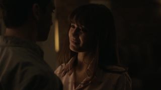 Ella Purnell naked scene - Sweetbitter s01e03 (2018, NUDE)