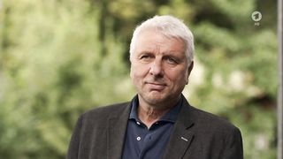 Ellen ten Damme nude - Tatort e1095 (2019)