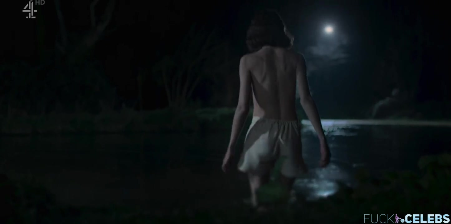 Emma Appleton naked - Traitors s01e01 (2019)