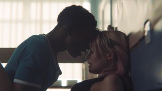 Emma Mackey nude - Sex Education s01e02-04 (2019)