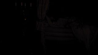 Emma Stone nude - The Favourite (2018)