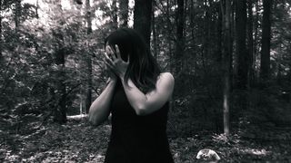 Erin R. Ryan nude - Applecart (2015)