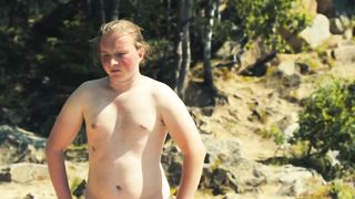 Esther Lubadika, Celeste Buckingham, Stepanka Fingerhutova nude - Bajkeri (2017)