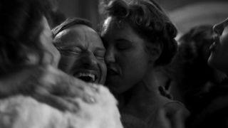 Eugenie Anselin, Samia Chancrin, Annika Meier, Annina Polivka nude - Der Hauptmann (2017)