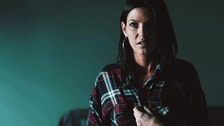 Eva Hamilton naked - Death Kiss (2018)