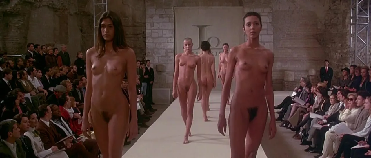 Naked Girl Bloopers. 