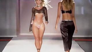 Fashion naked(underwear) show
