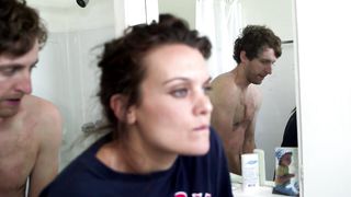 Frankie Shaw nude - SMILF s02e00 (2018)
