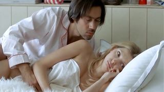 Frederique Bel Nude - Fais-moi plaisir! (2009)