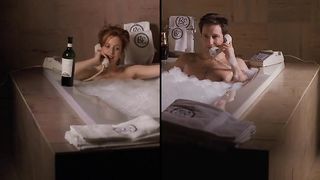 Gillian Anderson Nude - The X-Files (2000) s07e19