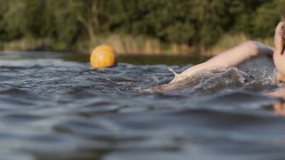 Gina Stiebitz, Lisa Vicari nude - Dark s02e06 (2019)