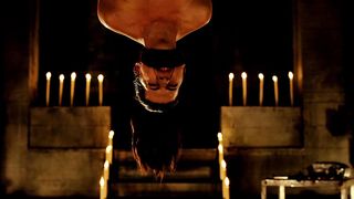 Heather Matarazzo nude, Monika Malacova nude – Hostel Part II (2007)