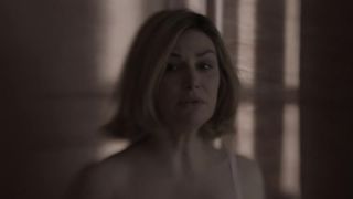 Helena Noguerra nude - Au Dela Des Apparences s01e02 (2019)