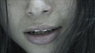 Iazua Larios Nude - Maquina (2006)