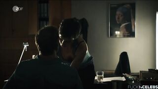Inga Birkenfeld, Julia Koschitz nude - Am Ruder (2017)