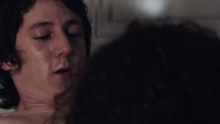 Irene Anula Nude - Como conoci a tu padre (2009)