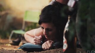 Irene Anula nude - Vampiro (2016) Explicit Scene