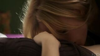 Isabel Thierauch, Linn Reusse nude - Zwischen Sommer und Herbst (2018)