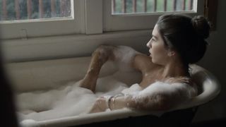 Jamie Gray Hyder naked - Better Days (2019)