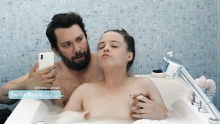 Jasna Fritzi Bauer nude - Jerks s03e01 (2019)