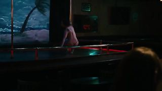 Jennifer Ehle nude, Reyna de Courcy nude, Heather Graham sexy - Wetlands (2017)